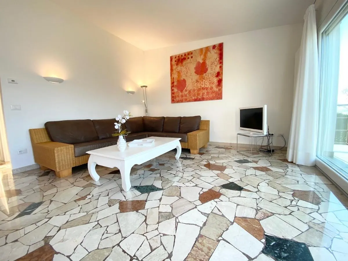 Villa Monte Sole Porto Valtravaglia